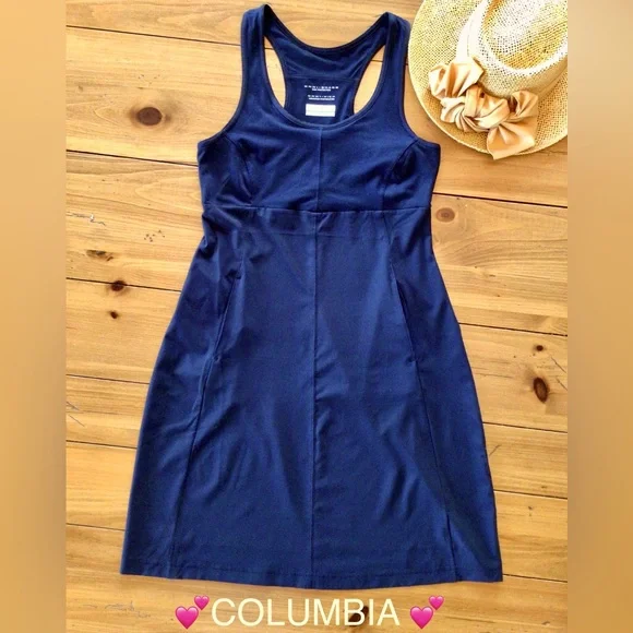 COLUMBIA, LIKE NEW! OMNI SHADE RACERBACK SUN PROTECTIVE SPORT DRESS BLACK - Picture 1 of 10